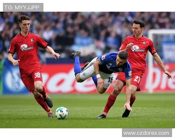 乌得勒支主场迎战海牙争夺联赛关键三分之战 乌得勒支主场迎战海牙争夺联赛关键三分之战