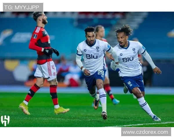 利雅得新月与弗拉门戈全场对决精彩回顾与分析 利雅得新月与弗拉门戈全场对决精彩回顾与分析